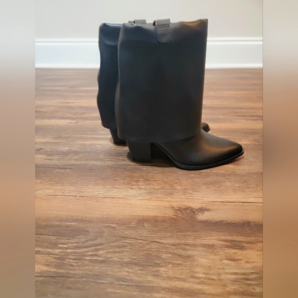Madden Girl Fold Over Black Boots sz 8.5